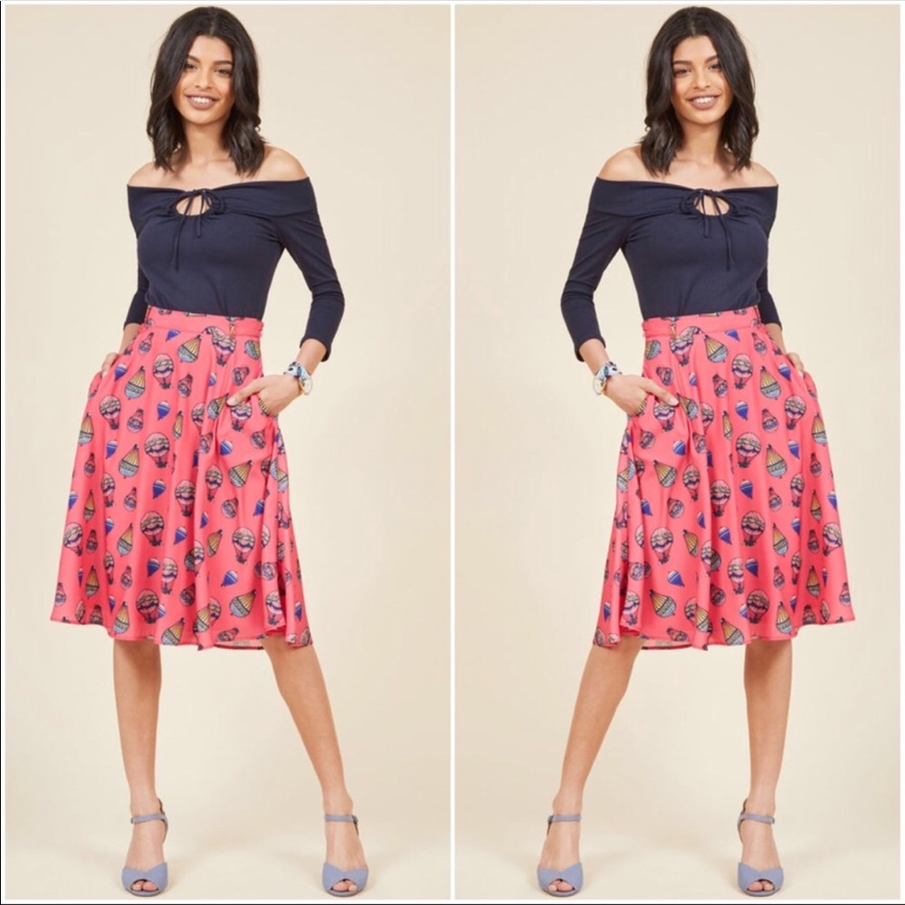 ModCloth hot air balloon vibrant pink circle skirt - Picture 8 of 16